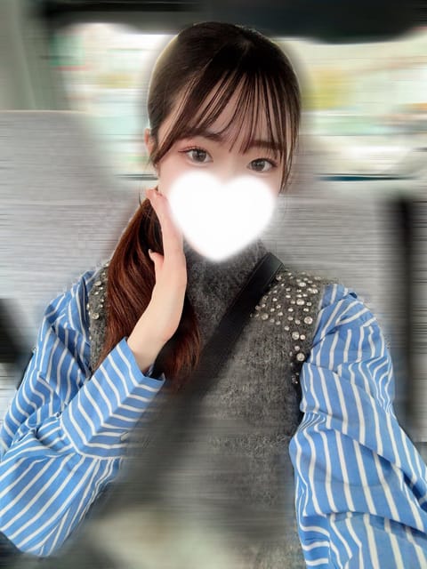 こんにちはー！！

今日は5:00までたまプラにいます😌
事前ご予約もありがとうございます,,>᎑<,,

