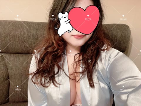 4/16 10:00~16:30 南浦和ルーム

最近ちょっと疲れてる人‼️ぎゅって癒させて？🫶
甘えに来てくれていいん