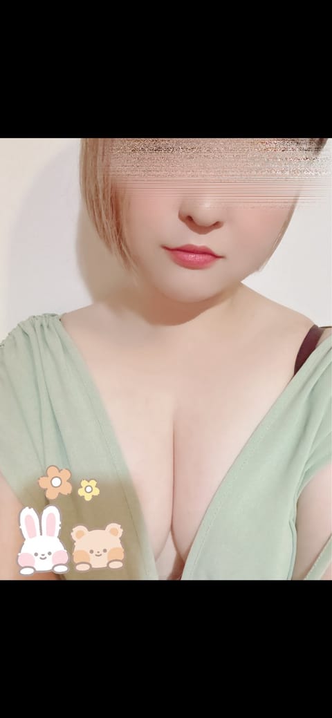 今日から3連勤✨
待ってます❤️