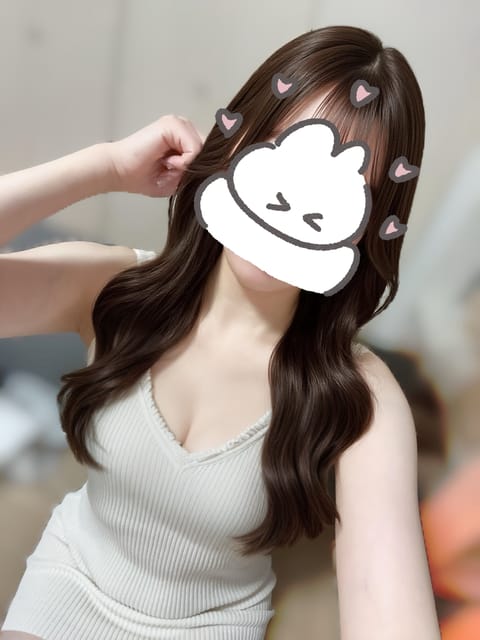 本日0:00～5:00赤坂です💕

0:00～1:30🈵
1:45〜🈳

今週の出勤は今日だけだからね〜🤭💫