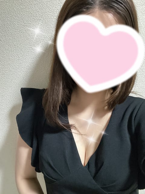 こんにちは雅です🥰
お久しぶりすぎる投稿です🙈🤍
本日20時までいますので
癒されにきてくれたら嬉しいです☘️☘️

☎
