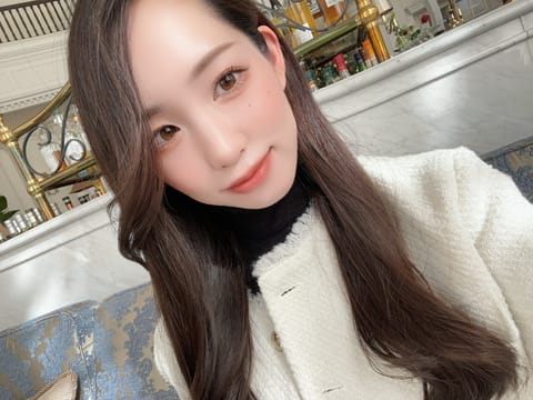 本日も🈵了ありがとうございました🙂‍↕️
今年も色々なお客様に沢山会えて充実した1年になりました😌✨️
明日は今年最後の