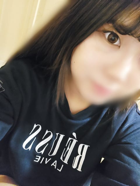 出勤しました♡
今日もよろしくお願いします♡