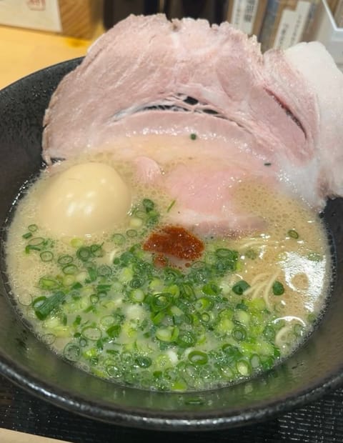 深夜出勤と月曜日出勤どちらも満枠
ありがとうございました！☺️✨

深夜出勤ではまさかの全て本指名様で…
遅い時間なのに