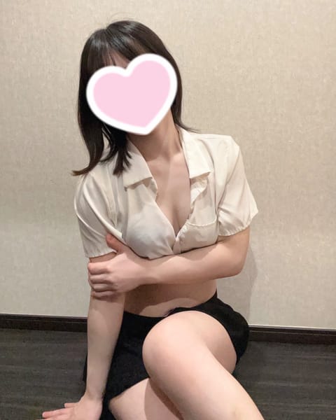 11:00からいるよ😊✨
一緒にあったまりませんか？🥰