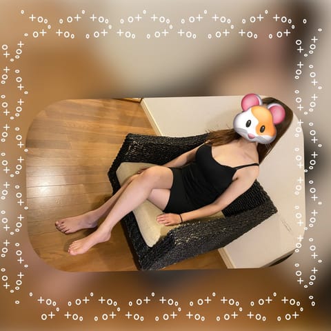 本日17時から出勤してます！😀

お時間ある方はぜひ癒やされに来て下さいね💕

お待ちしてます😊