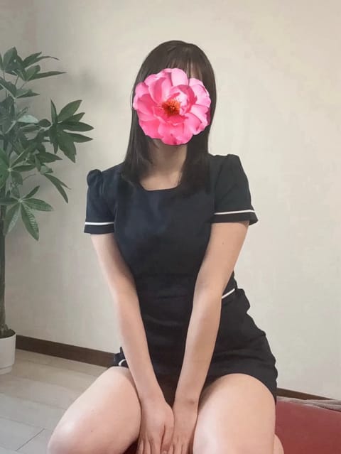 お久しぶりの花宮 こはるです⸜🌷︎⸝‍

少ない出勤日数の中、5月もたくさんの
ご予約ありがとうございました‎！

6月