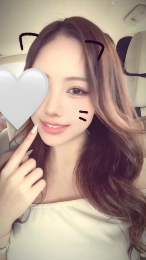 こんにちはかりなです🐰🎀
なんだかあっという間に半年過ぎて
時間の流れが早くて寂しいね🥲
みんな熱中症には気をつけて下さ
