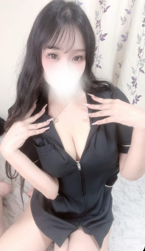 お部屋あいてます🈳
3時までいるので会いに来てね🫶