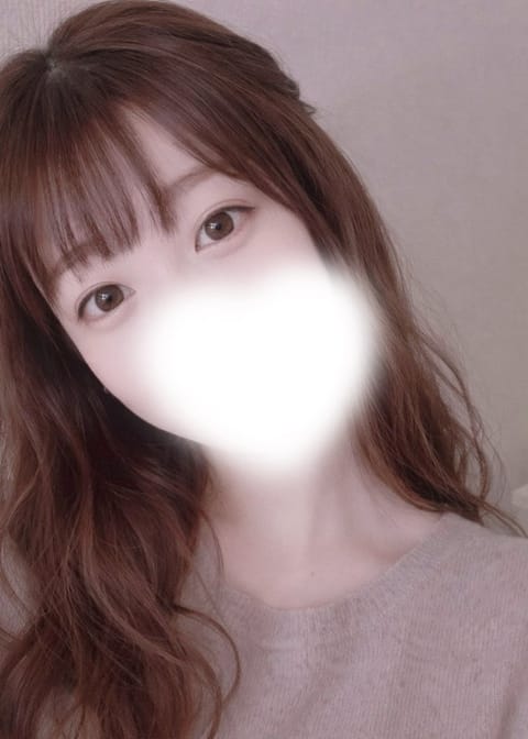今日とってもいい天気だね☺️

あったかいオイルが気持ちいいように
お部屋は気持ち涼しめです♩

恵比寿にいるので会いに