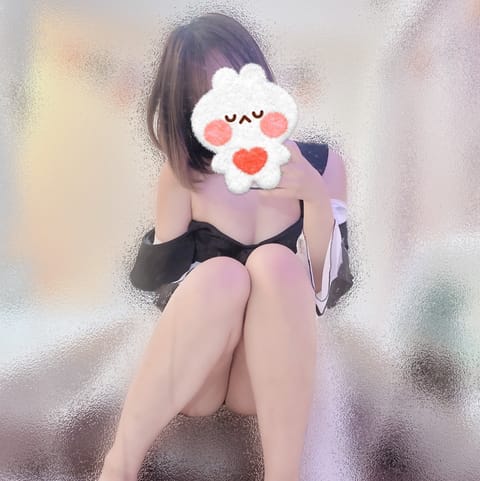出勤です🥰❣️本日21:00まで！

ご予約ありがとう(⁎ᴗ͈ˬᴗ͈⁎)

引き続き予約お待ちしてます★