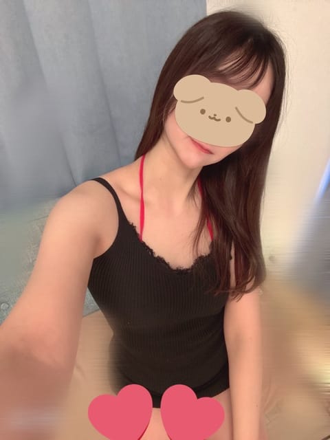 雪降ってる꒰ᐢɞ̴̶̷ ·̫ ɞ̴̶̷ᐢ꒱っ◝♡

お足元に気をつけて遊びに来てねっ

赤坂ルーム　10-18

お待ち