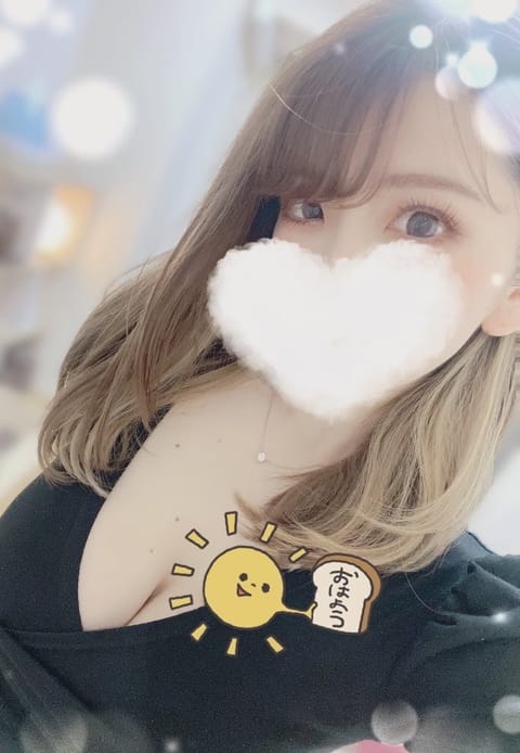 おはようございます❣️
昨日来てくださった皆様ありがとうございました🩵　
三連休楽しめましたか？🥳
本日12時からお部屋