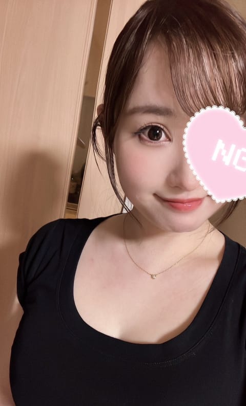 経堂room出勤しました✨

12時〜ご案内🉑🙆‍♀️です！

よろしくお願いします♥️

今週はあと24日
20時〜2