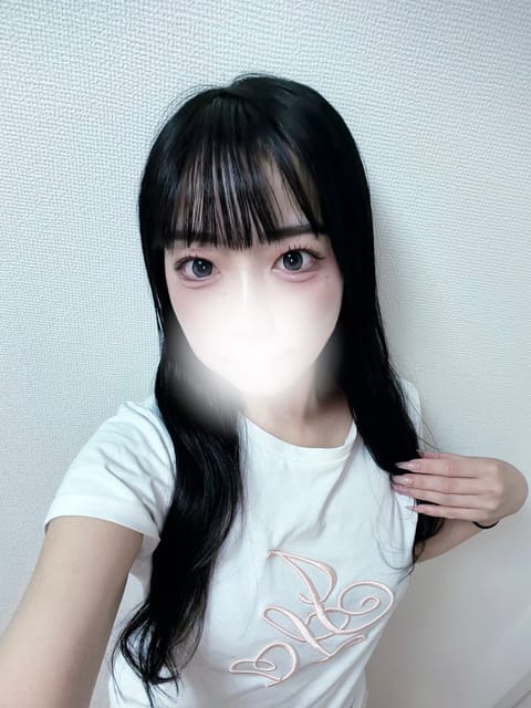 おはようございます💞
今日も11-5時で居ます✨
ながーーい時間いるので沢山の方を癒せたら嬉しいなあ！！待ってます！
次