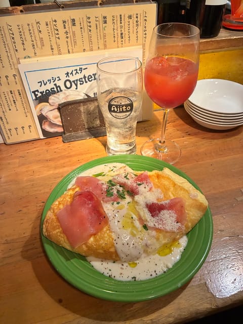 ふわふわのオムレツ食べた💞しかも生ハムのってて最高🎶