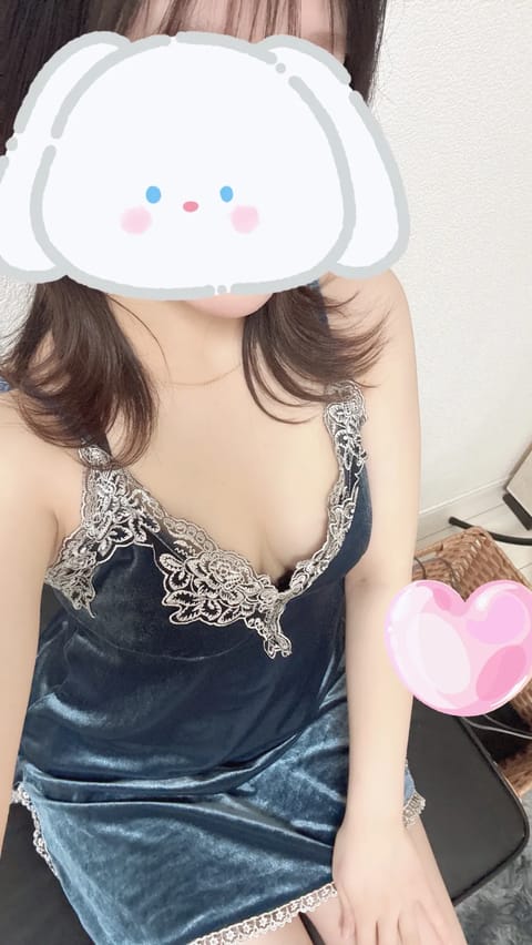 本日12:00〜19:00 新宿御苑います💖
一緒に素敵な週末にしましょ⭐️