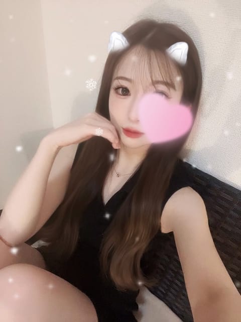 今日で今年もおしまい🐍

皆さま大掃除はしましたか？
私はしていません🙅🏼‍♀️

2025年もたくさんのお客様とお話す