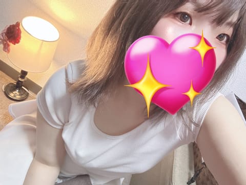 おはようございます☀️

今日は22時までお部屋にいますので、会いに来てくださいね🥰

お話たくさんできるのすごく楽しみ