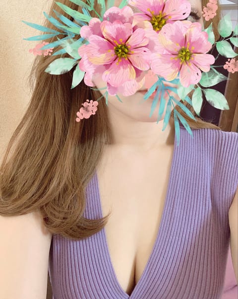 本日出勤です💆‍♂️✨
久しぶりに高崎ルームなので皆さま遊びに来てください🫶🏻🫶🏻