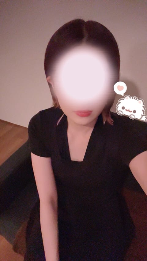 ~24:00まで出勤してますꔛ

一緒に癒しの時間過ごそ？💓