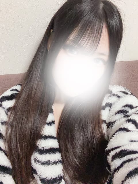 出勤してるよ〜❣️今日も5時までいます♩

事前にご予約してくれてたお兄様ありがとうございます♡

この後🈳21:50~