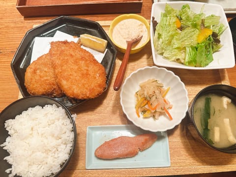 今週も映画を観て始まりました！
なかなか重たいストーリーでした😅

やまやで明太子つき定食が美味しかったです😋

さて本