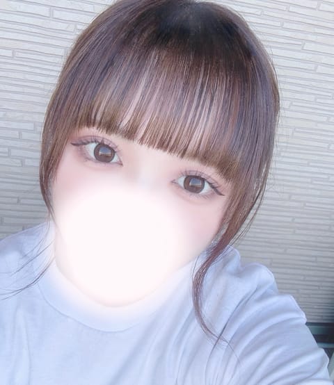 明日・明後日出勤予定でしたが体調を崩してしまった為、数日おやすみいただきます😢💔
暑さも続いているので、無理せず体調第一