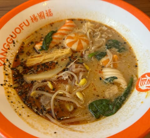 昨日お客さんと話してて、我慢できなくなって朝から食べてきた🎪 最近忙しくてろくに行けてなかったら、しみたーーーーーっっ✨