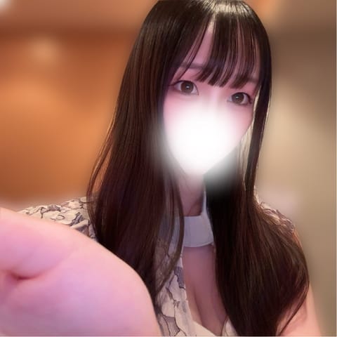 ももです🍓
昨日もたくさんありがとうございました！
かわいいってたくさん言ってもらえてうれしかったです🥰🤩
今日このあと