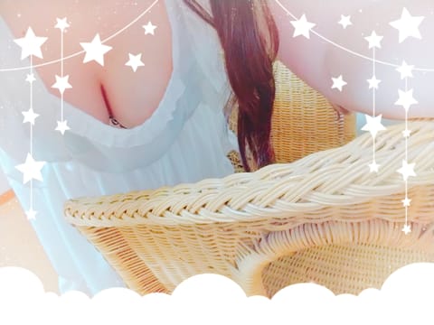 おはゆ☀☕
12時〜18時施術終了となり、17時以降はご予約埋まりました😊
いつも、ありがとうございます💕

引き続きお