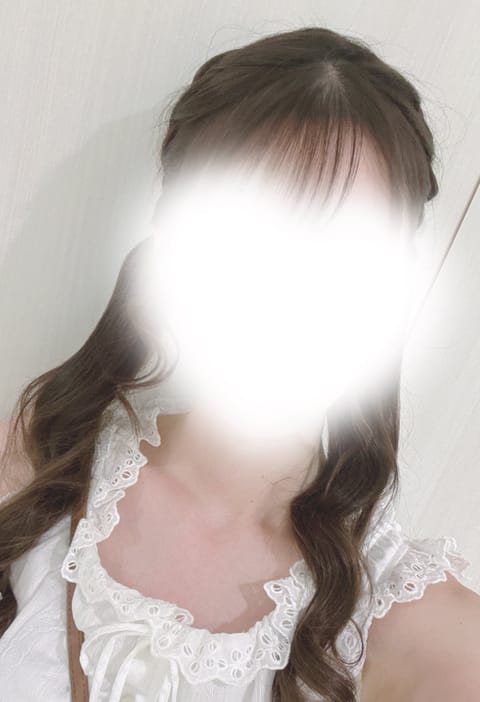 今日２１-５時でおおやまです❕

プライベートがバタバタで日々忙しいですがいる日に会いにきてくれると嬉しいな😿✨

おま