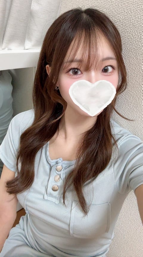 こんばんは〜🫧
昨日も🈵枠ありがとうございました🥰🤍
本指様と良いお年を~ができて嬉しいです！✨新規様も良かったらまた是