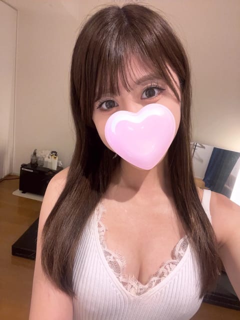 白似合う？？🤍🤍