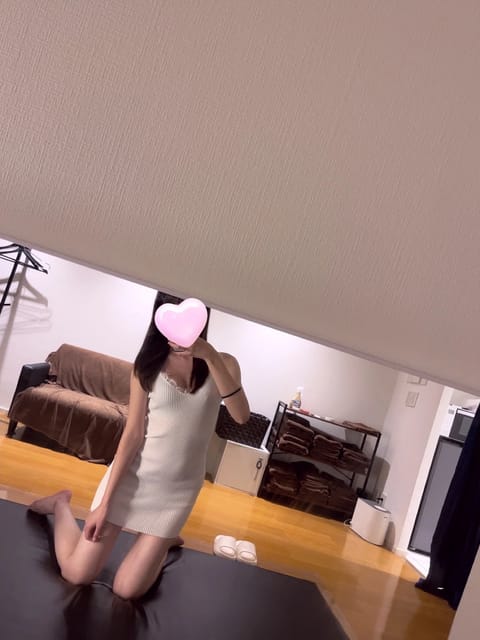 白似合う？？🤍🤍