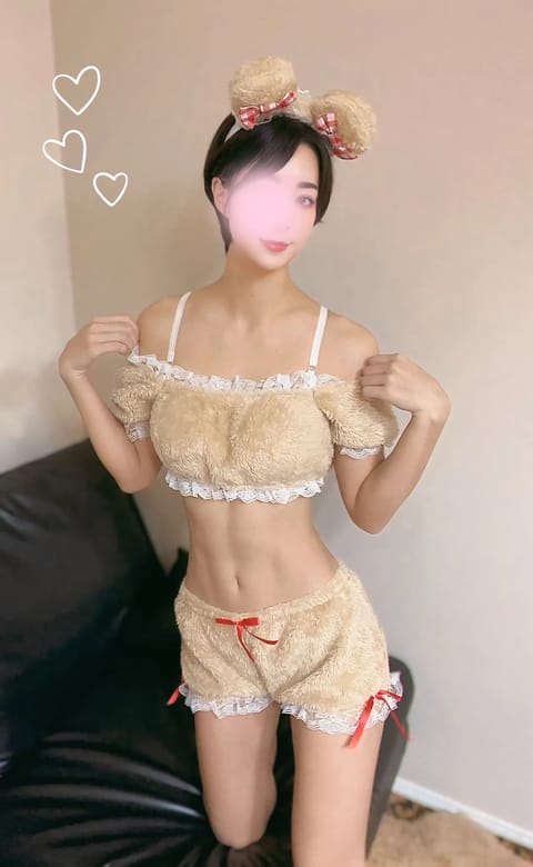 本日事前のご予約で
🈵員御礼です✨🌷

いつもありがとうございます☺️✨🩵

明日と明後日も出勤なので
お気軽にお問い合