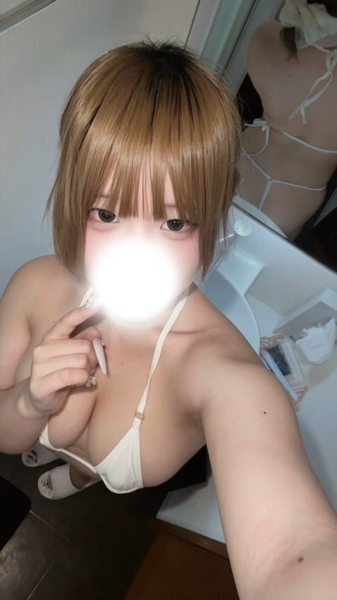 今日‼️珍しく15時~います꒰՞ ܸ. . ܸ ՞꒱

早起き頑張ったから沢山褒めてねｰ🤍

あえるのまってるよん
池袋
