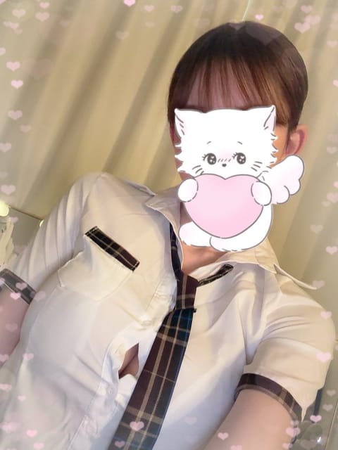 永瀬ゆあ