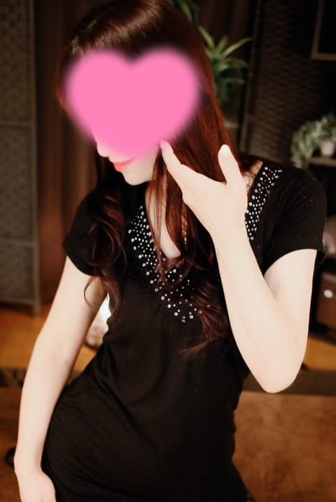 本日、出ます😊

金山です♥️

一緒に、ゆっくり深呼吸しながら
リラックスしてね🍀
ストレッチしながら血流を流して行く
