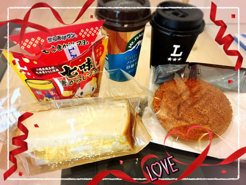 10/12会いにきてくれた皆様🩷
ありがとうございました🎃🩷大好きなパンやケーキいつも本当に感謝してます🎃🩷
今月はハロ
