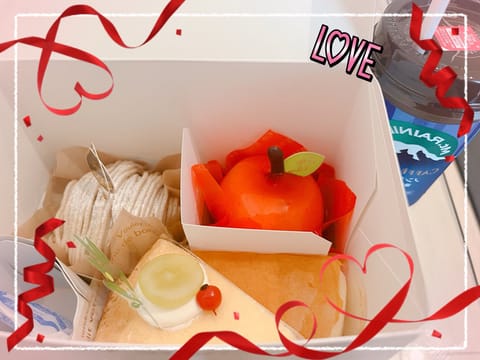 10/12会いにきてくれた皆様🩷
ありがとうございました🎃🩷大好きなパンやケーキいつも本当に感謝してます🎃🩷
今月はハロ