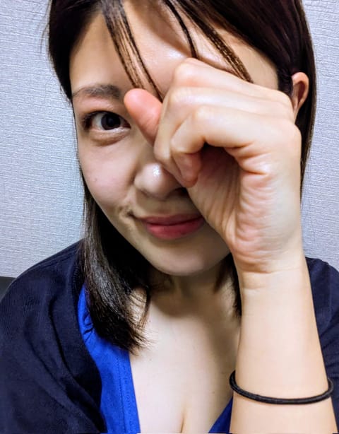 こんにちは✨
今日もゆるっとゆりかご神戸の環奈です♪
最近刺すような寒さや、お仕事のストレスで身体がガチガチになっている