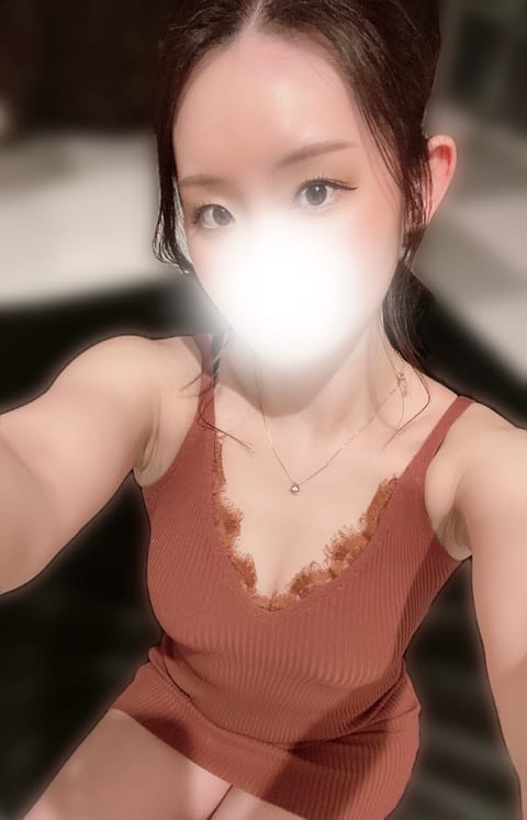 昨日も満了でいつも楽しい時間をありがとうございます❣️

明日まだ1枠空いてます☺️
お時間合う方ぜひお待ちしてます✨️