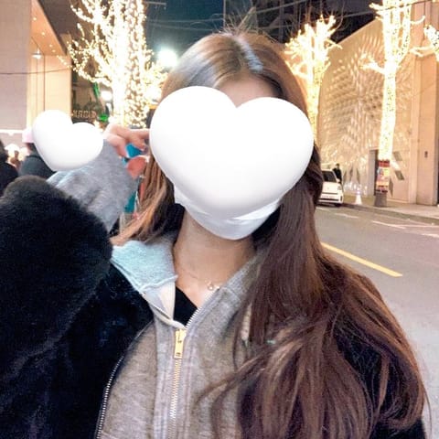 お久しぶりです(՞.   .՞)🤍
体調崩してしまって
今月全然出勤できなくてごめんなさい🥲
回復したので今日から3日間