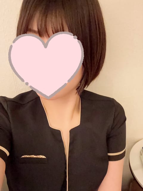 昨日ジムでいつもよりちょっと重くしてスクワットしたら、見事に筋肉痛です😂
効いてるってことだよね？？？？笑

本日22時