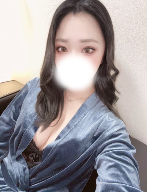 昨日は会いに来てくれたお兄さん方ありがとうございました🎶

本日も出勤してます❣️
スタート予約してくれたお兄さんありが