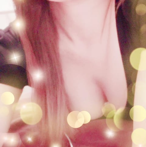 おはようございます😊

本日新大阪room12:00-18:00です。

久しぶりに出勤しました✨

#ヒルガオ
#新大