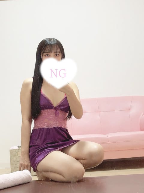21:00～深夜帯ご案内可能です🎶
1:00まで受付してます🥰
@gifu_macaron 

ちさとの密着マッサージ体
