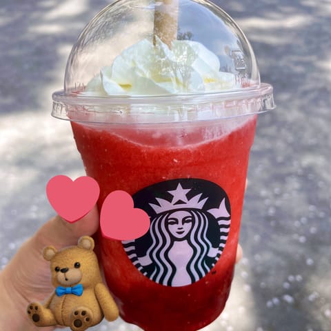 スタバの新作の苺🍓美味しかったʕ•ᴥ•ʔ✨

#メンズエステ
