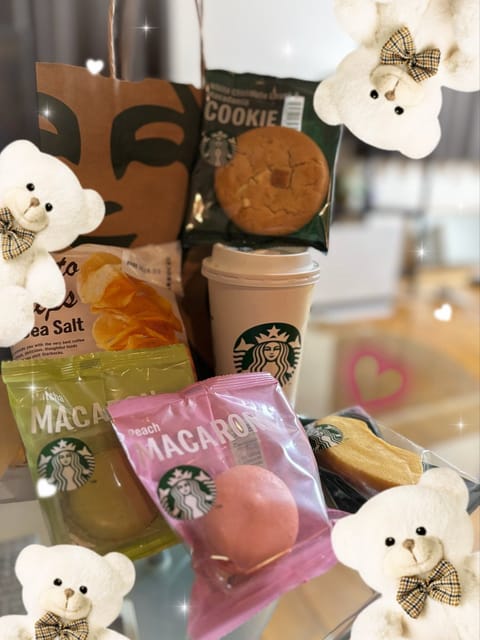 食べてしまったのもあるけどこんなに沢山大好きなスタバの差し入れありあと🧸♡⸝*

ポテチ食べるの初だから楽しみ🤓